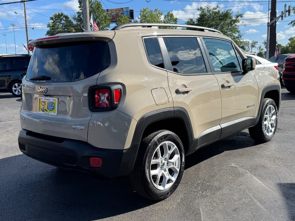 2015 Jeep Renegade Latitude - Image 5