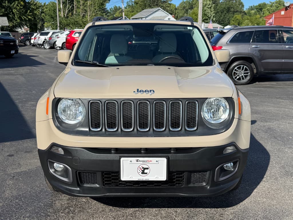 2015 Jeep Renegade Latitude - Image 3