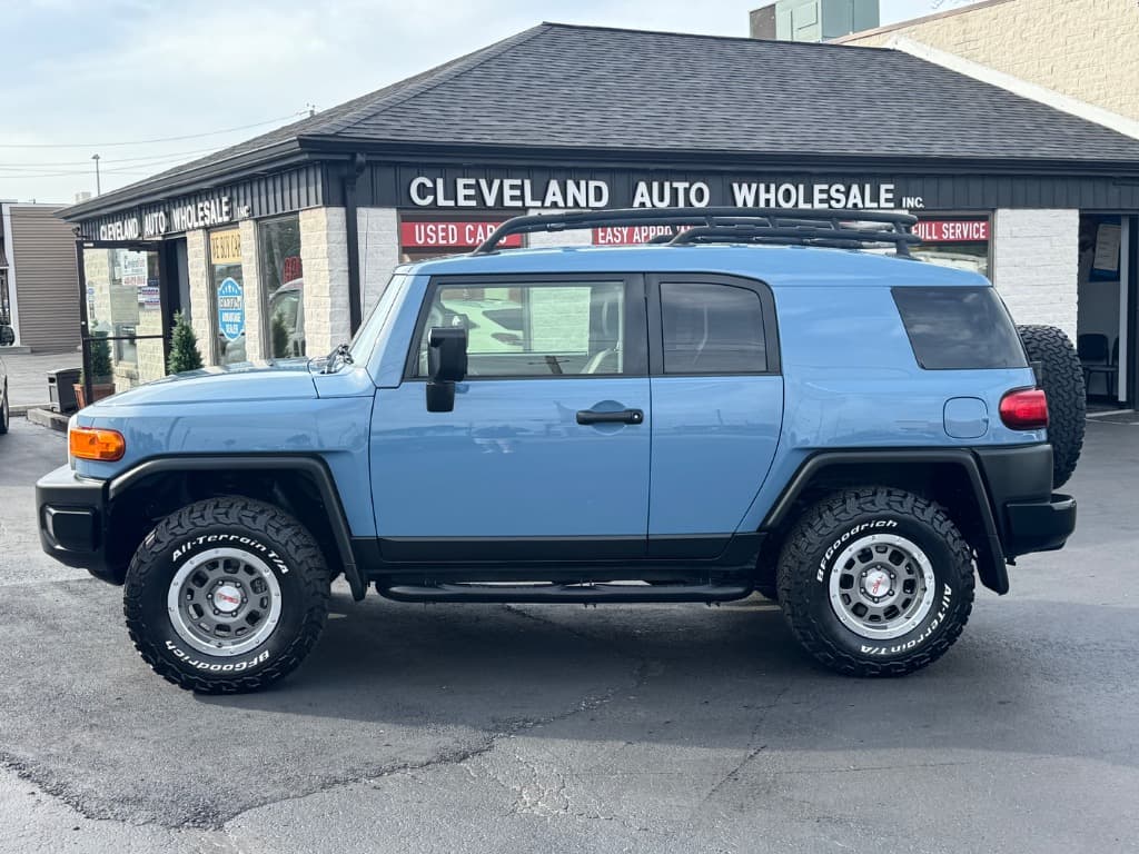 Photo 2 of 2014 Toyota FJ Cruiser Ultimate Edition