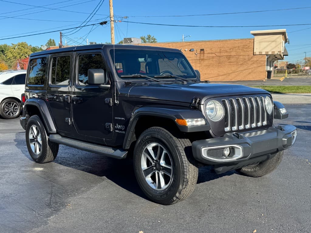 Photo 4 of 2018 Jeep Wrangler Unlimited Sahara